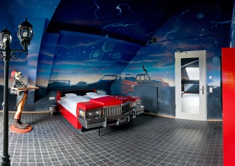 V8 Hotel (offizielle Bilder)