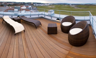 V8 Hotel (offizielle Bilder)