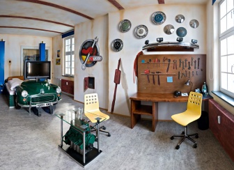 V8 Hotel (offizielle Bilder)