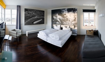 V8 Hotel (offizielle Bilder)