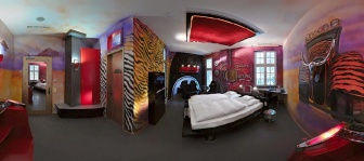 V8 Hotel (offizielle Bilder)